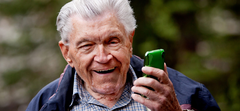 TOP 5 smartfonów dla seniorów. Nasz RANKING