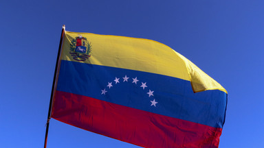 Kryzys w Wenezueli. "Financial Times": sankcje nałożone przez USA to "tępe narzędzie"