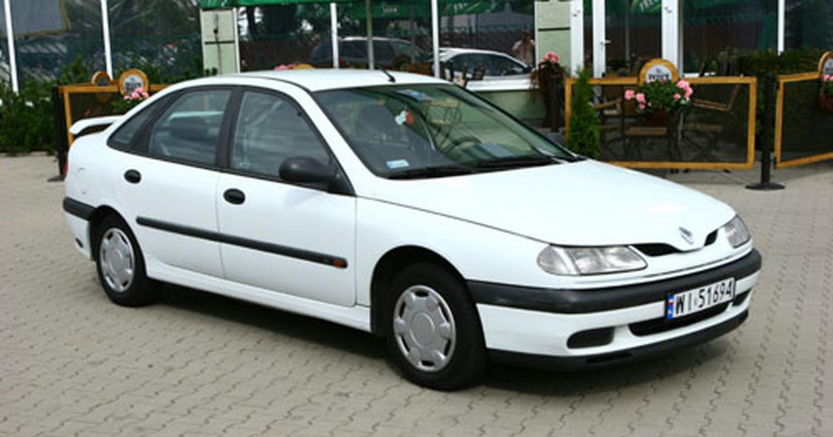 Renault laguna черный