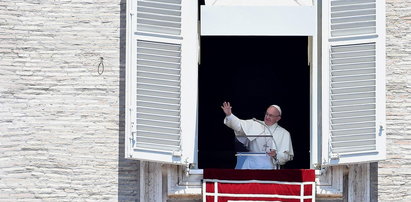 Papież Franciszek na urlopie. Co robi?