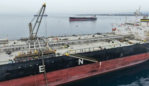 Grčki naftni tanker