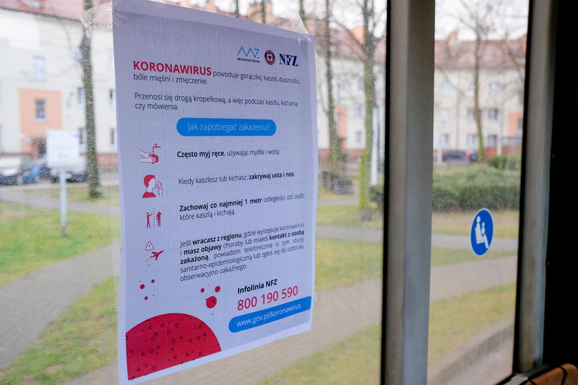 ZTM ogranicza liczbę miejsc w autobusach z powodu epidemii koronawirusa 