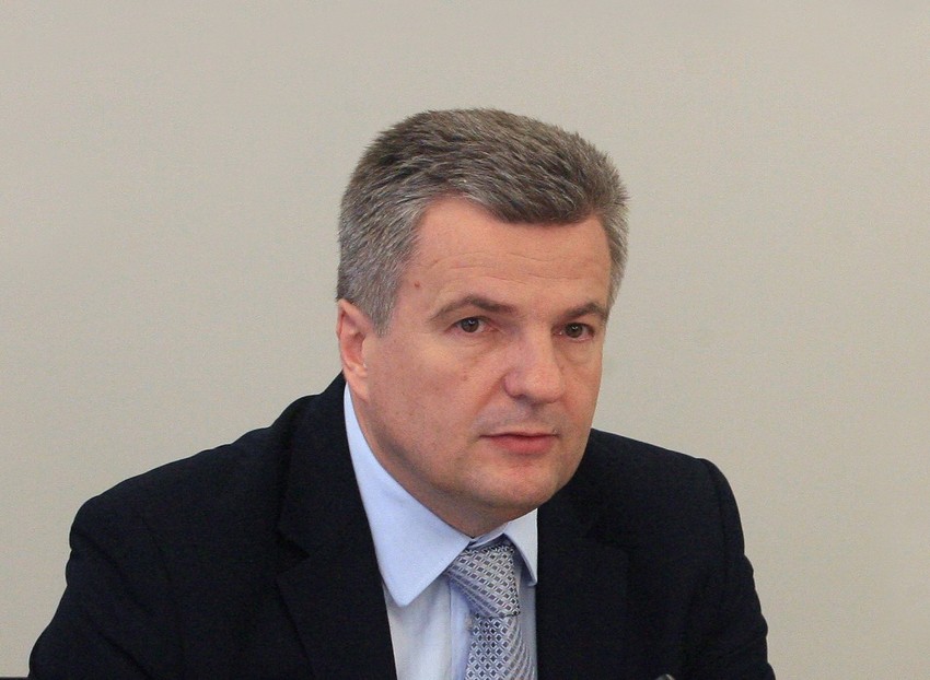 mr Mirko Petrović