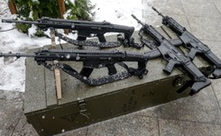 Macierewicz: Pierwsza partia najnowszych karabinków 'GROT' dla WOT, potem dla wojsk specjalnych