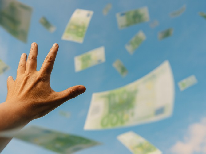 Najtačniji novčani horoskop za 2026. godinu: Ovi znaci će plivati u parama