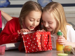 Co jedzą uczniowie? Nie jest dobrze!