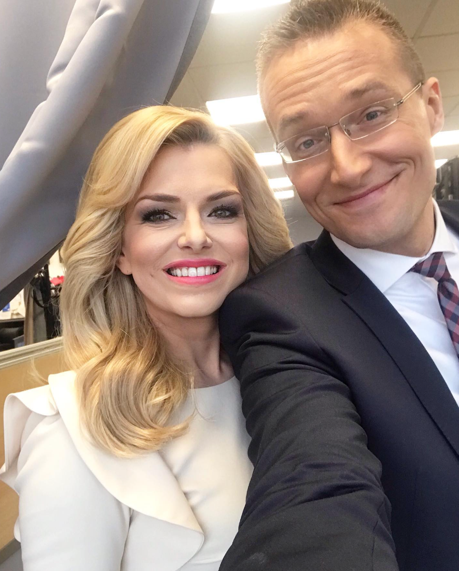 Moderátorka Zlatica Švajdová Puškárová a Michal Kovačič.