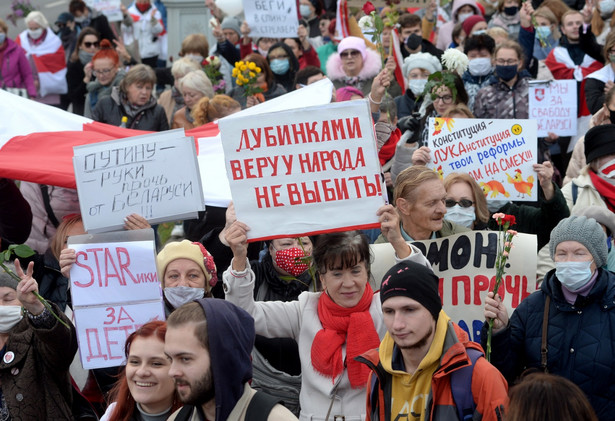 Białoruś: Duży protest przeciw Łukaszence w Mińsku. Udział wzieli emeryci i studenci