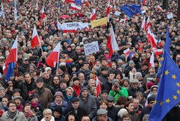 uczestnicy demonstracji