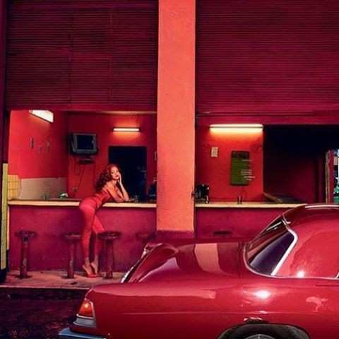 Rihanna w obiektywie Annie Leibovitz