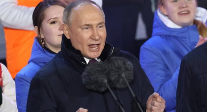 Putin pojawił się na Placu Czerwonym. Skandaliczne słowa do tłumu