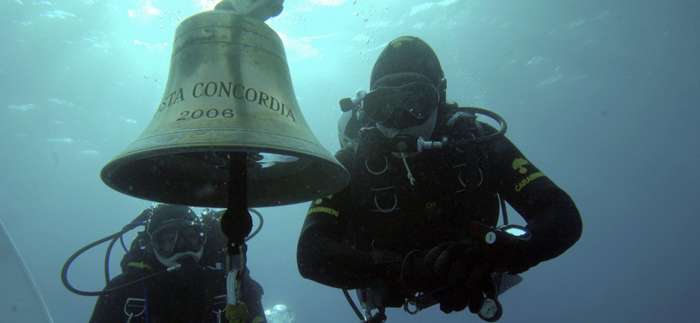 Włochy: znaleziono pięć ciała we wraku statku Costa Concordia