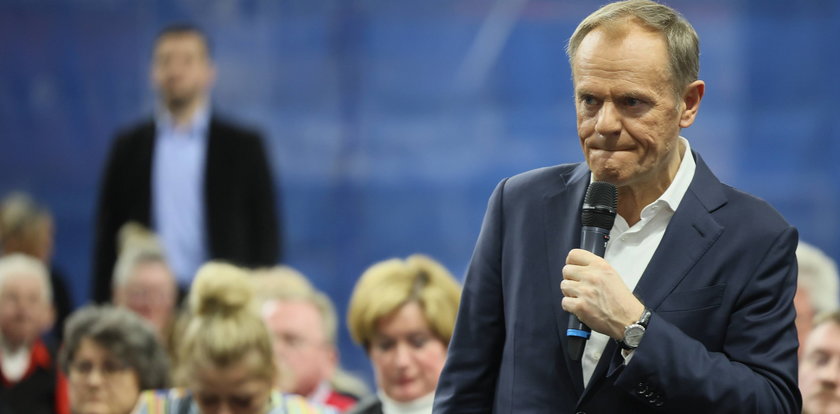 Donald Tusk miał problem w Bytomiu. Co powiedział do niego mężczyzna na sali?