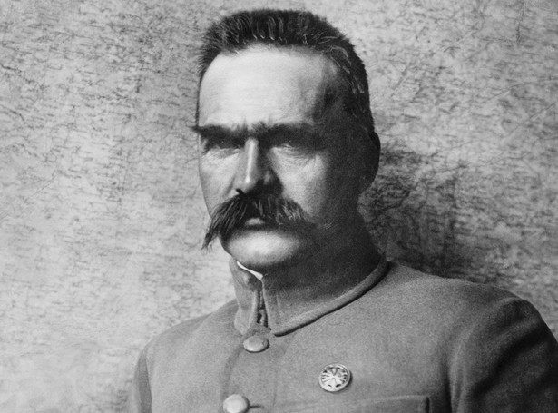 Józef Piłsudski - jak dawny terrorysta w 10 lat stał się żywą legendą