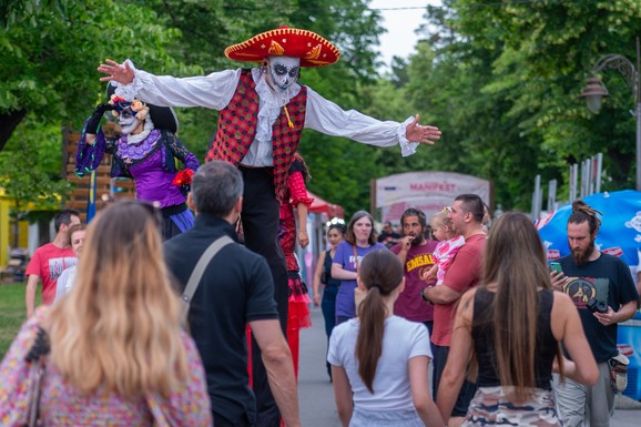 BEOGRADSKI MANIFEST TRADICIONALNO DVANAESTI PUT NA KALEMEGDANU! Najveći porodični festival u regionu u centru najstarijeg i najlepšeg parka u Beogradu