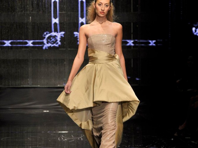 Pokaz kolekcji Teresy Rosati na Beverly Hills Fashion Festival