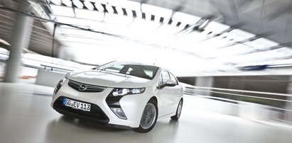 Opel Ampera samochodem roku