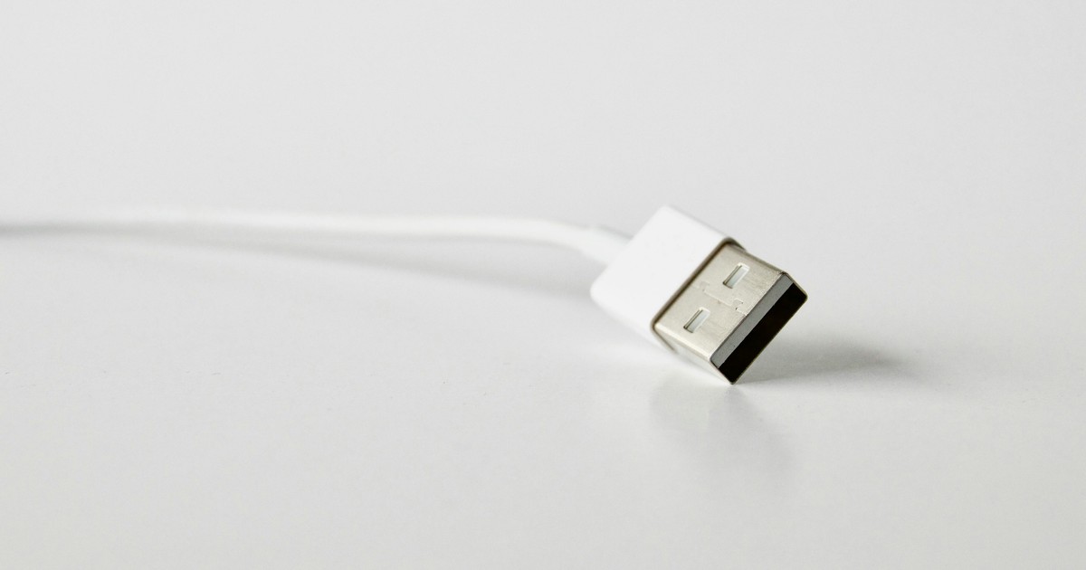 Veszélyt rejthetnek az USB-kábelek: így lehetünk biztonságban