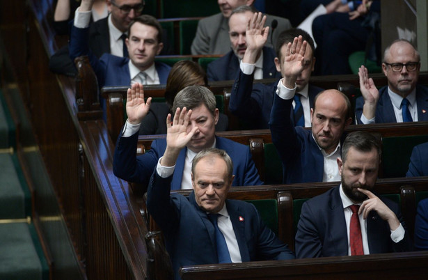 Premier Donald Tusk na sali obrad Sejmu