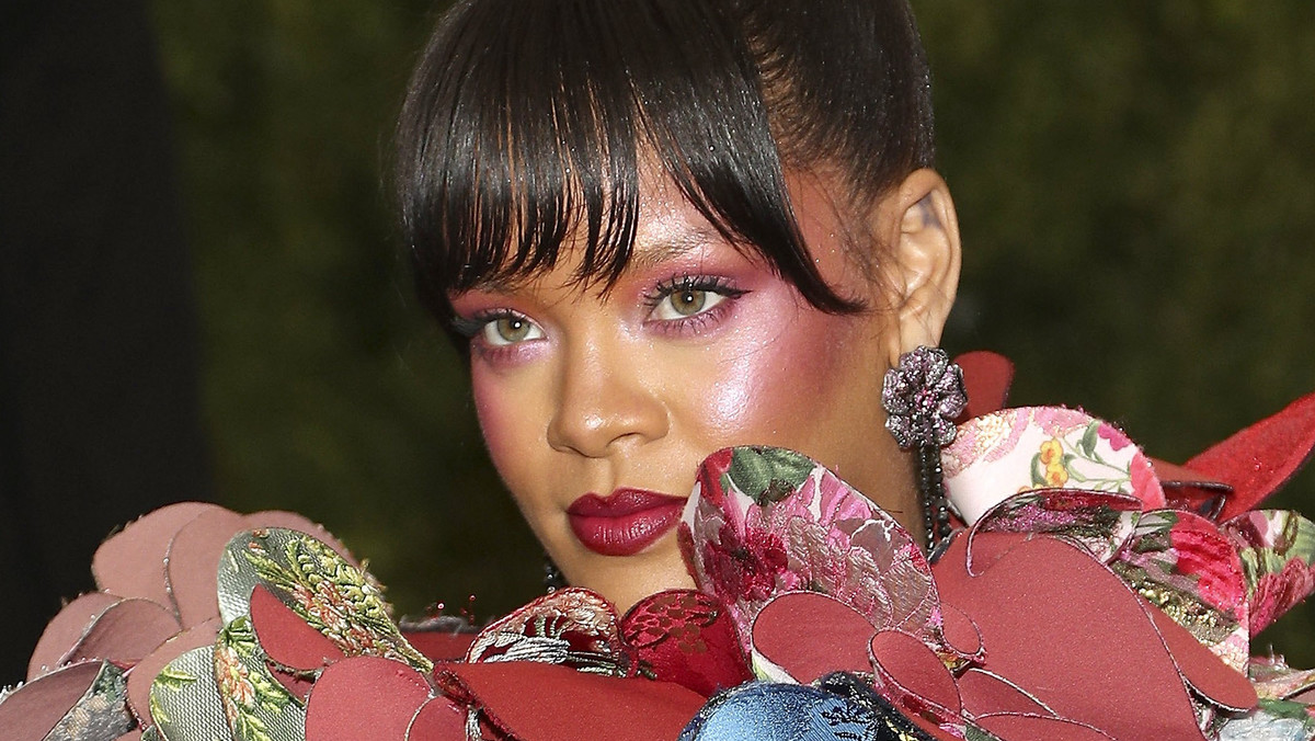 USA MET GALA RED CARPET (2017 Metropolitan Museum of Art Costume Institute Benefit - Red Carpet)