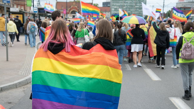 Ani grosza dla stref anty-LGBT. Decyzja Komisji Europejskiej