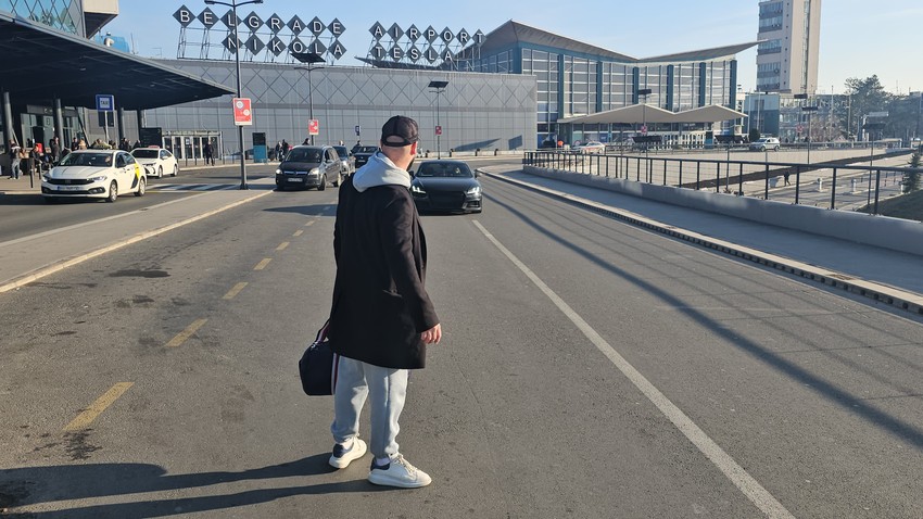 Ćerka došla na aerodrom po Bobana Rajovića