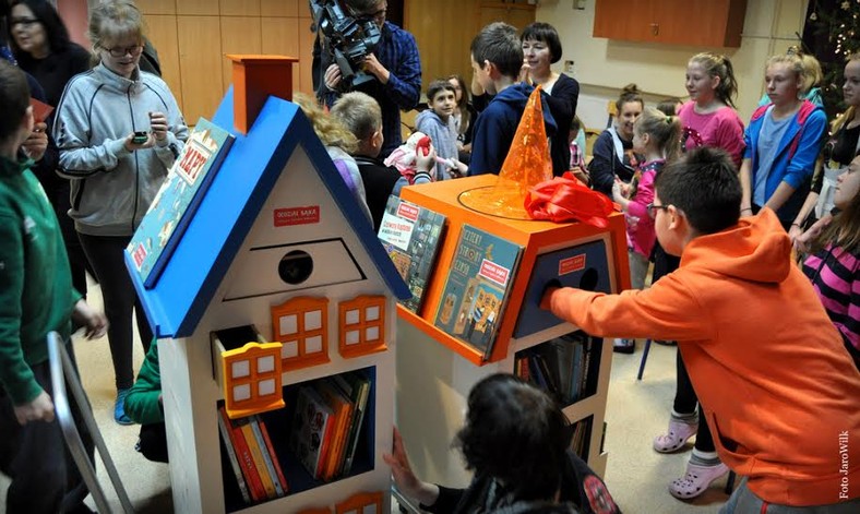 Mobilne biblioteki są już m.in. w Gdyni, Słupsku i Szczecinie