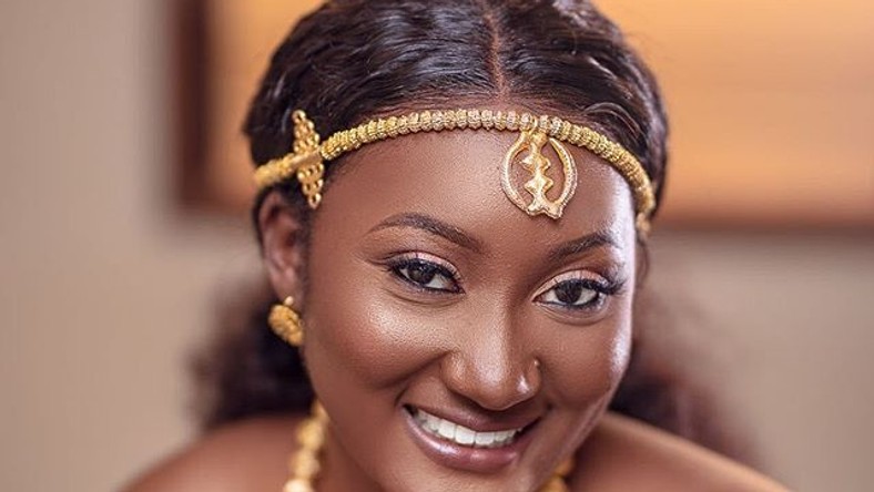 10 Stunning Hairstyles For 2020 Brides Article Pulse Ghana
