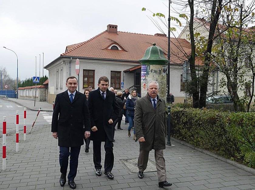 Dostałem pracę, bo jestem z PiS