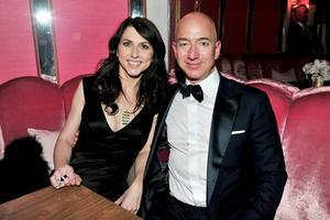 MacKenzie Scott (Bezos) rozdaje majątek. Druga darowizna w 2020 r.