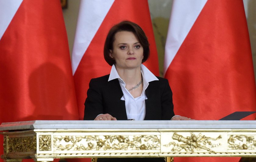 PiS się z wycofał z kontrowersyjnej opłaty. A nowa minister chce ją wprowadzić!