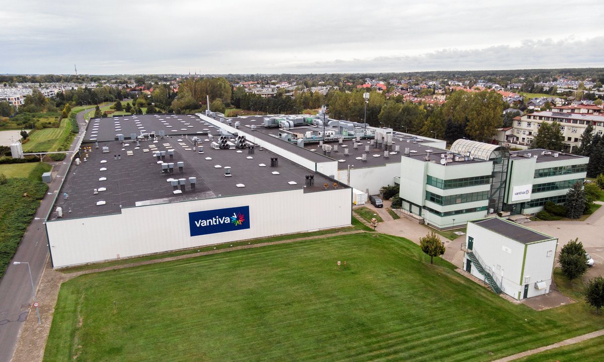 W największej wsi w Polsce w końcu powstanie park i boisko. Deweloper oddał działkę