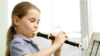 Flet prosty - jak wybrać instrument na lekcje muzyki?
