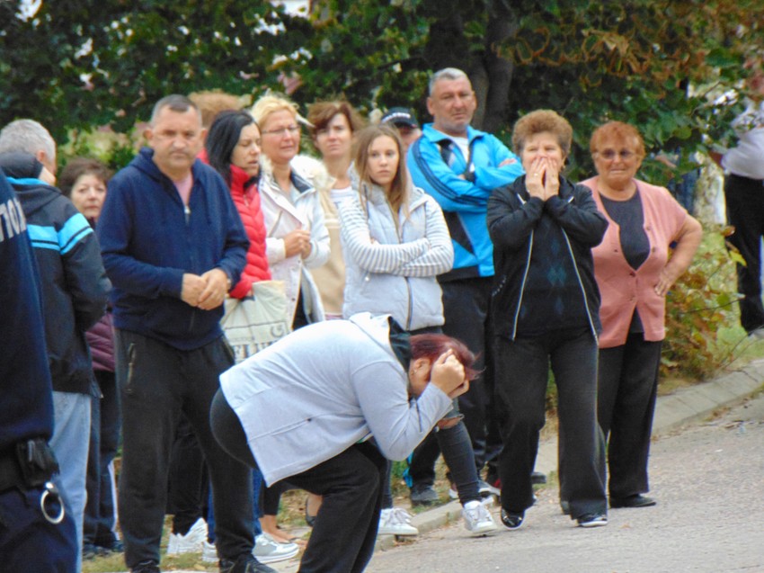 Baka Milena plakala na mestu gde je Isidora preminula