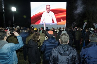 Kredyt 0 proc., podwyższona kwota wolna i inne szkodliwe obietnice wyborcze. Z czego powinien zrezygnować rząd Tuska?