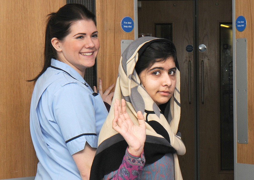 Malala u bolnici u Velikoj Britaniji, gde će biti izveden složeni zahvat