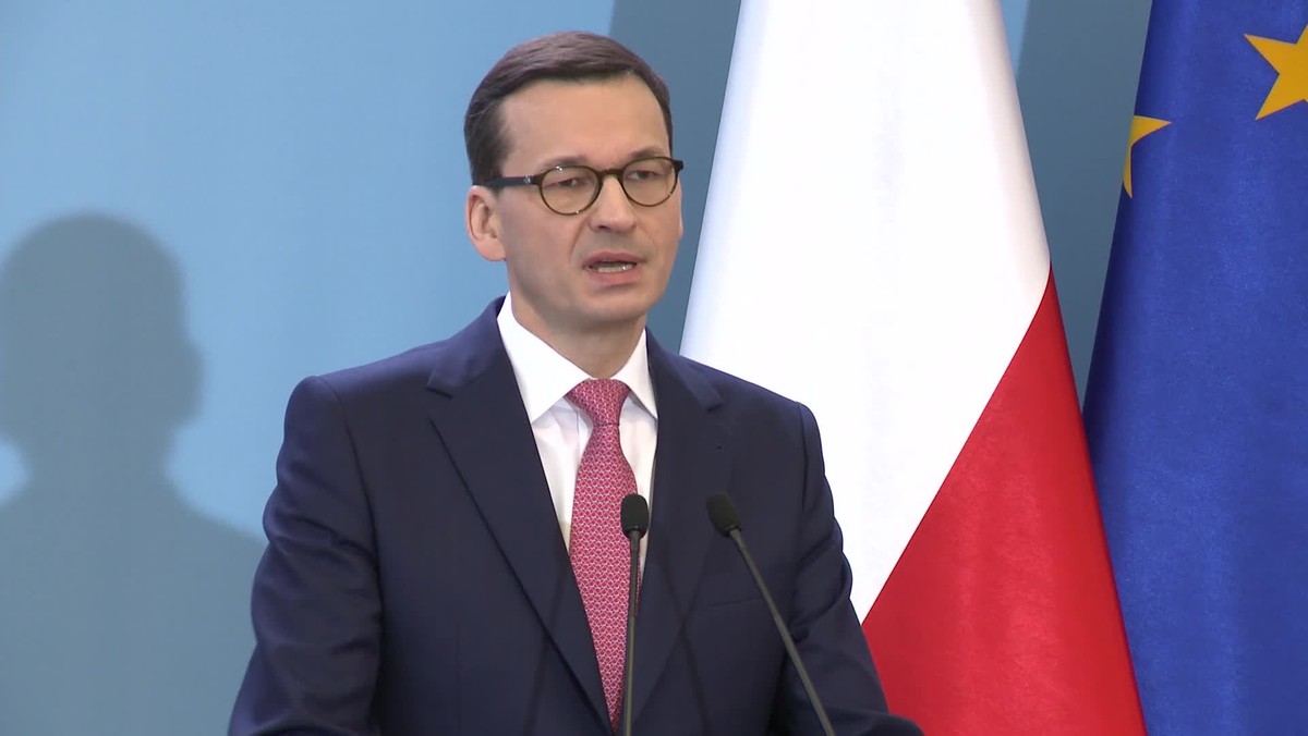 Mateusz Morawiecki w najbliższych dniach spotka się z szefem Komisji Jean-Claude'em Junckerem. Wizyta premiera w Brukseli będzie związana z brakiem postępów w sporze między Polską a Komisją Europejską - informuje RMF FM. KE chce od Polski dalszych ustępstw dot. polskiej praworządności, natomiast Warszawa twierdzi, że ten margines już się wyczerpał.