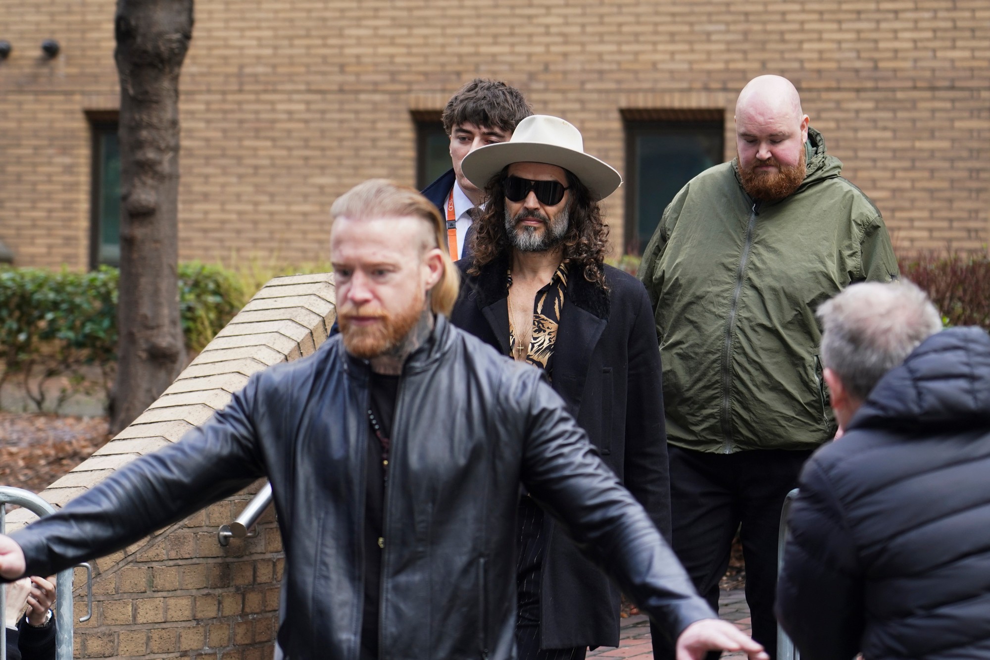 Britský komik a herec Russell Brand.