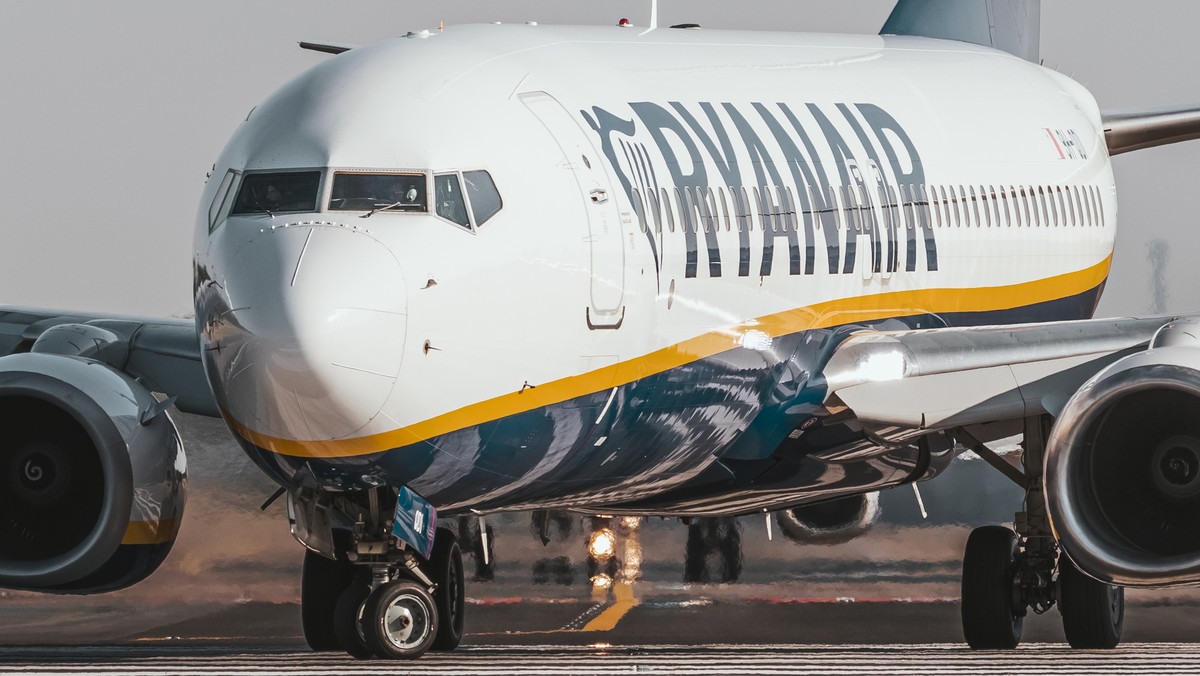 Ryanaira odwołuje loty przed weekendowym strajkiem pilotów w Belgii