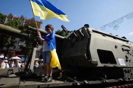 Ukraińcy trollują Putina. Rosyjskie czołgi na "paradzie zwycięstwa" w Kijowie