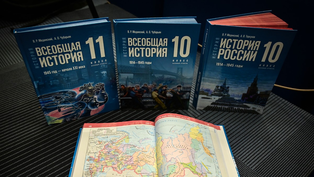 "Narracja usprawiedliwiająca rosyjskie zbrodnie". Kreml pisze podręcznik 