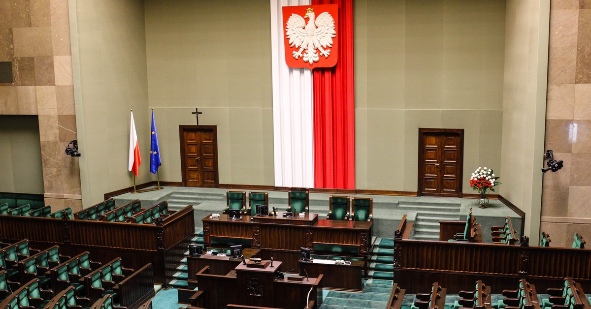 Co Polacy sądzą o przyszłości rządu w 2026 roku? Wyniki mogą zaskoczyć [WYNIKI SONDAŻU]