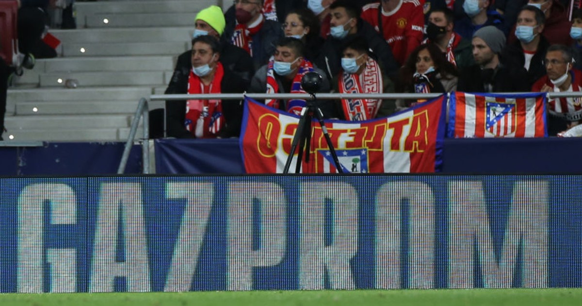 UEFA se setká s právníky.  Smlouvu s ruskou firmou chce rozvázat