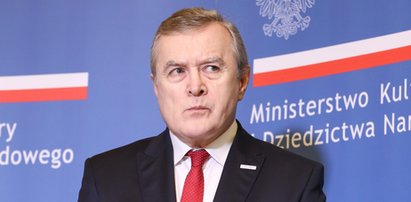 Afera ze świątecznymi kartkami. Ministerstwo oficjalnie przeprasza