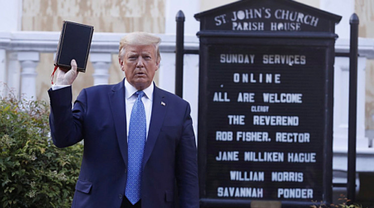 Trump jövőhéttől ismét kampányol. Fotó: MTI/EPA/Shawn Thew