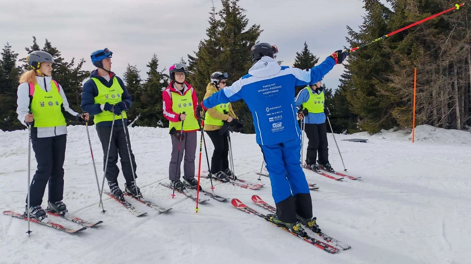 Niški studenti na skijanju