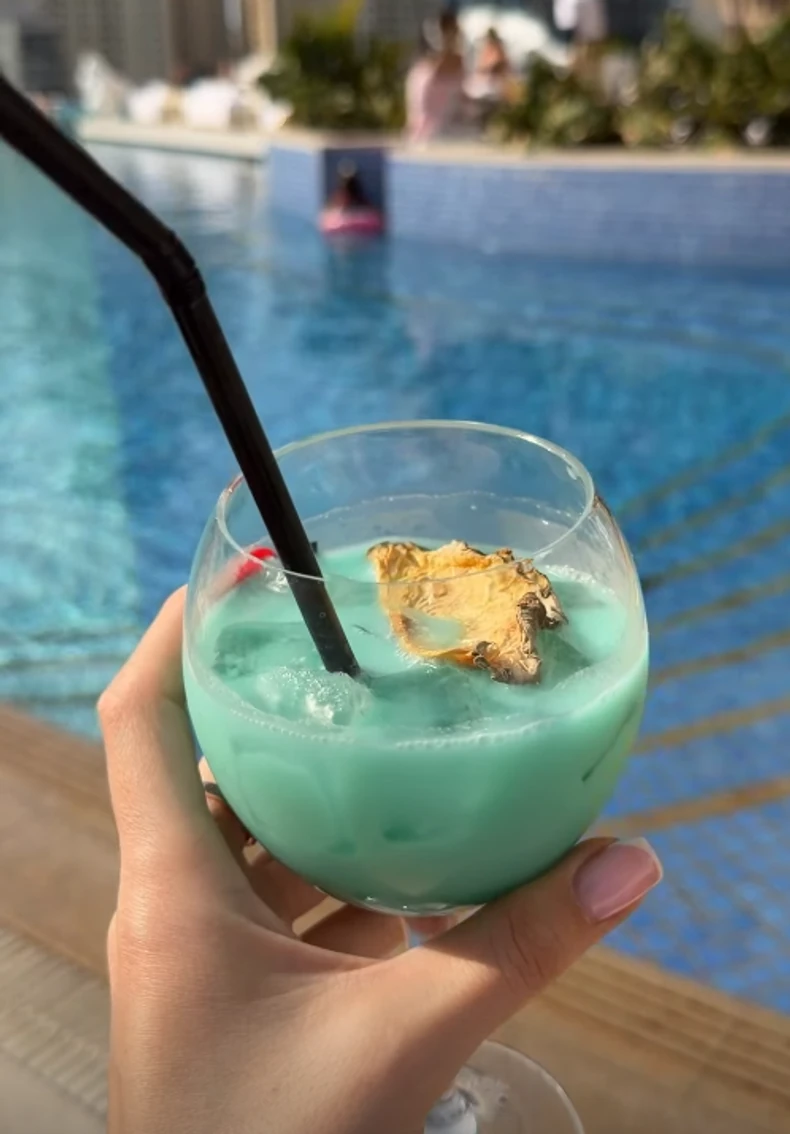 Aleksandra Nikolić se provodi u Dubaiju 