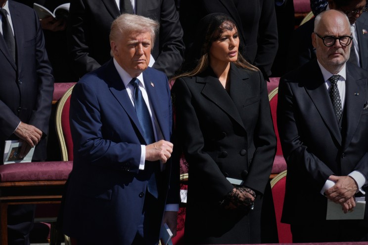 Donald Trump Fittyet vomited for Pope Francis’ funeral