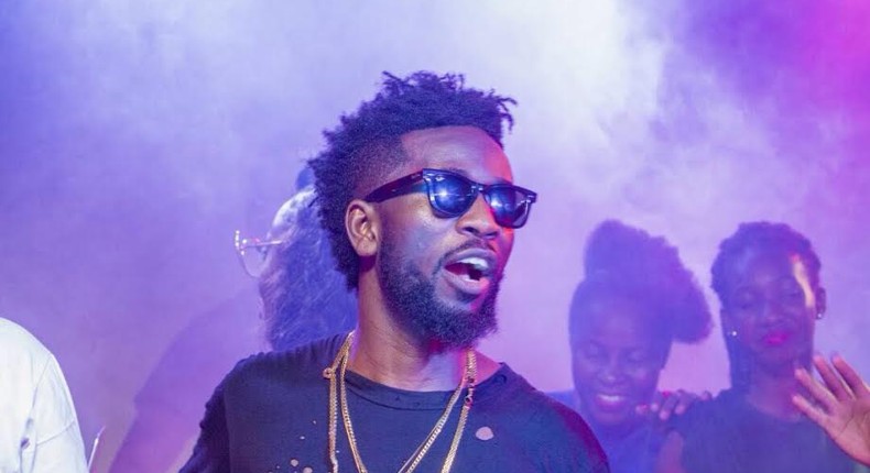 Bisa Kdei storms Awoshie Market with first 'Road2Konnect' concert