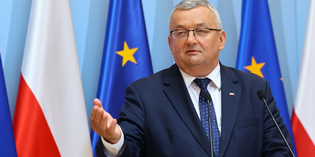 Minister infrastruktury Andrzej Adamczyk.